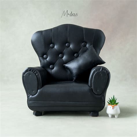 Benches & Chairs – Madras Prop Store