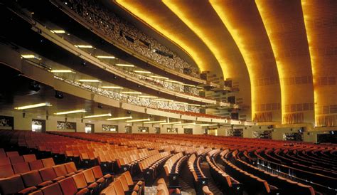 For Ny Radio City Seating USA. New York. Radio City Music Hall - capacity of radio city music hall