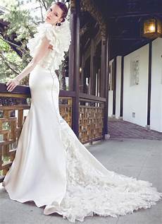 Japanese Wedding Gown by Wishahmon Japanese Wedding Gown Designer Yumi Katsura Japanese Wedding Gown