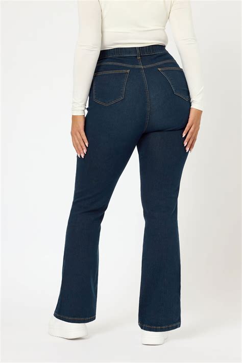YOURS Plus Size Dark Indigo Blue Bootcut Stretch ISLA Jeans | Yours ...
