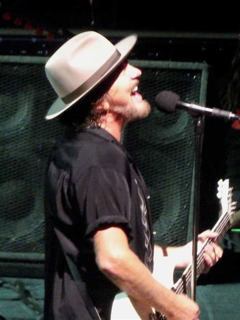 Ed pics from Austin shows : r/pearljam