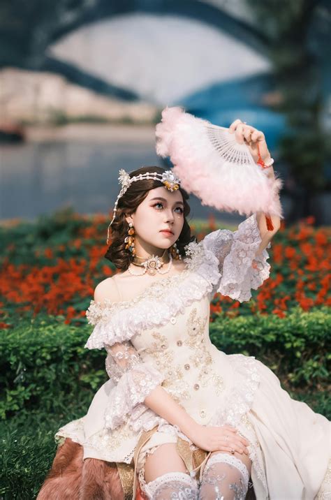 473.553+ Fotos y Imágenes de Mujeres+encueradas+sin+ropa Gratis · Banco ...