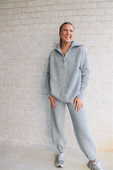 Grey Waffle Knit Set – 128