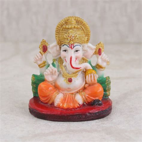 Send Lord Ganesha Idol with Chocolates Online - GAL19-93021 | Giftalove