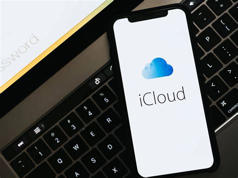 Download iCloud Apple Cloud Storage Technology Wallpaper | Wallpapers.com