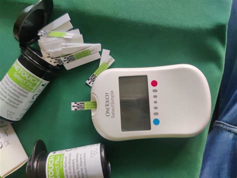 OneTouch Select Plus Test Strips | 2 Packs of 50 Strips each (total 100 ...