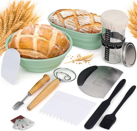 Amazon.com: Petit Delice Bread Making Kit, 2lb Pullman Loaf Pan with ...