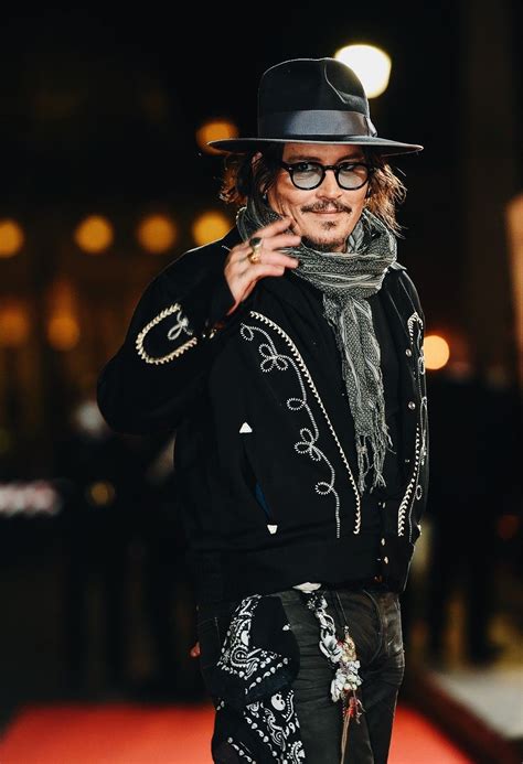 Johnny Depp | Johnny depp style clothes, Johnny depp, Johnny depp style