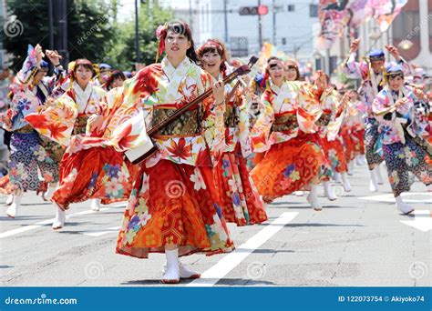 Japanese Performers Dancing in the Famous Yosakoi Festival Editorial ...