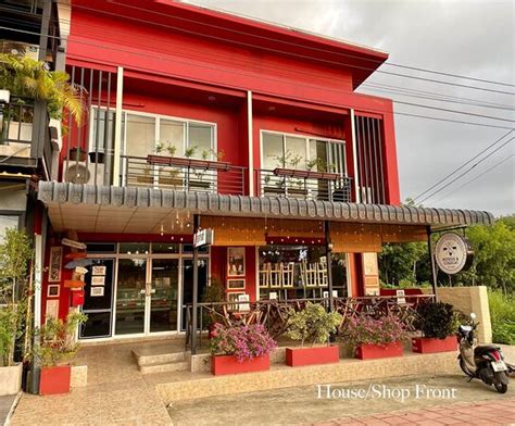 Hidden Gem - Reviews, Photos - Hotdog & Coldcat, Bakery & Deli ...