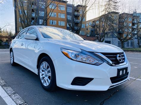 2017 Nissan Altima for Sale in Renton, WA - OfferUp