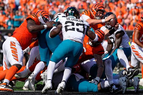 Bengals' Ja'Marr Chase makes 400th career catch in Week 2 vs Jaguars