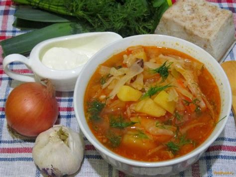 Борщ с салом и чесноком - вкусное лакомство на каждый день
