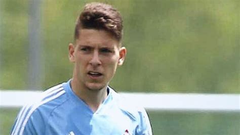 Fontán tendrá ficha del primer equipo