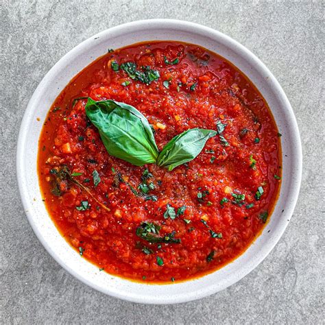 Tomato and Basil Sauce - Zena's Kitchen