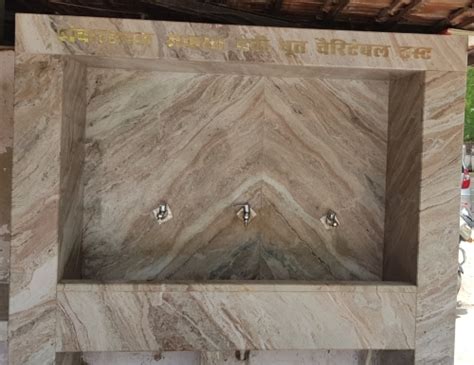 Welcome [shrikanhaiyagoushala.in]