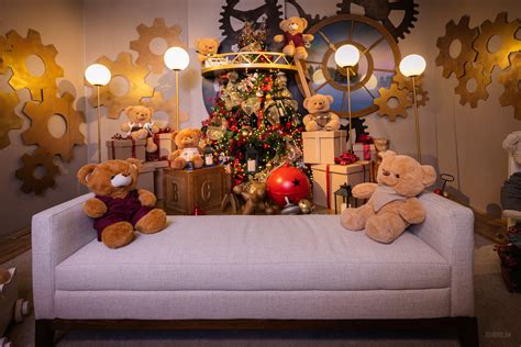 The Christmas Factory by Studio 24 – Studio24