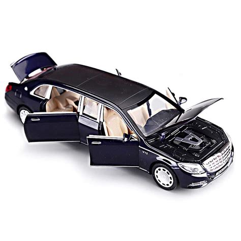 Mahi Enterprise? Toys & Gift 1:32Pull Back Metal Diecast Mercedes Long ...