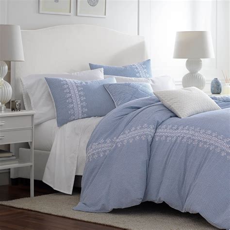 Comforter Sets in 2021 | Blue and white comforter, Blue themed bedroom ...