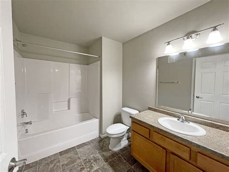 Willow Brooke Lodge Apartments