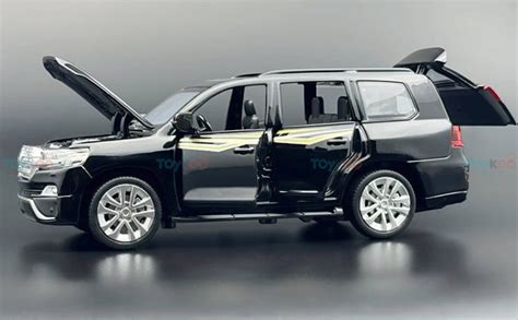 Order Toyota Land Cruiser LC200 Diecast Scale Model Car Online – Toykoo