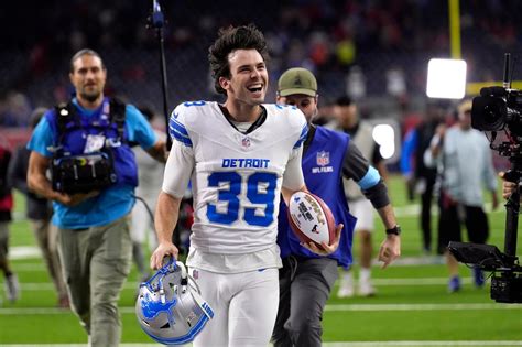 One secret to Jake Bates’ success for Lions: Leave him alone – The ...