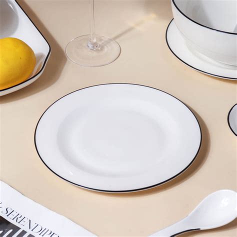 Dinner Set - Buy Classic White Dinner Set Online In India | Nestasia