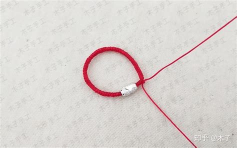 7步教你编织一个无痕的红绳转运珠戒指，千万不要错过哦 - 知乎