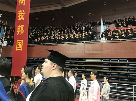 好地网--杭州放宽人才落户：毕业两年内本科、硕士可“先落户后就业”