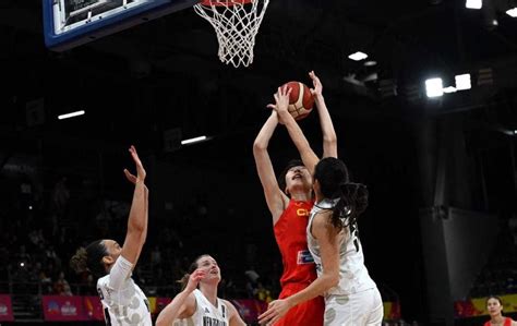 中国女篮34分大胜新西兰女篮 亚洲杯小组赛两连胜_东方体育