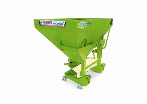 Fertilizer Spreader - FERTILIZER SPREADER Manufacturer from Moga