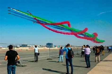 Breathtaking aerobatic squadrons from around the world! - Photos,Images ...