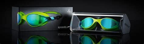 Buy Speedo Vue Mirror AU V-Class Blend Swimming Goggle, Free Size Green ...