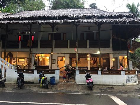 SALT CAFE (Batukaras) - B&B Reviews & Photos - Tripadvisor