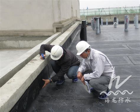 SBS改性沥青防水卷材屋面施工的方法