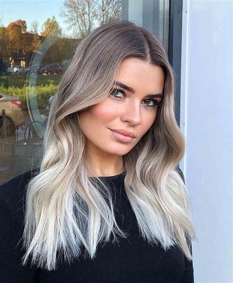 39 Gorgeous Dishwater Blonde Hair Ideas for a Chic New Look
