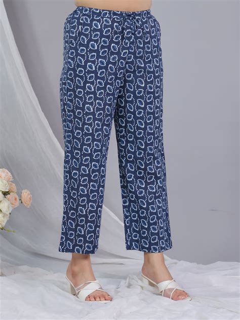 Buy Kantha Cotton Floral Straight Blue Kurta TP1630T | Aramya
