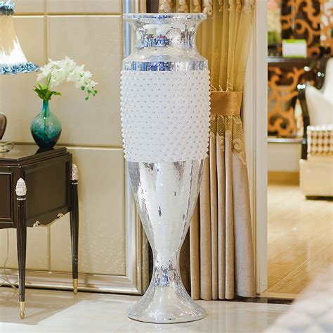 玻璃钢花盆组合商场酒店展厅圆形大花瓶 - 深圳市巧工坊工艺饰品有限公司
