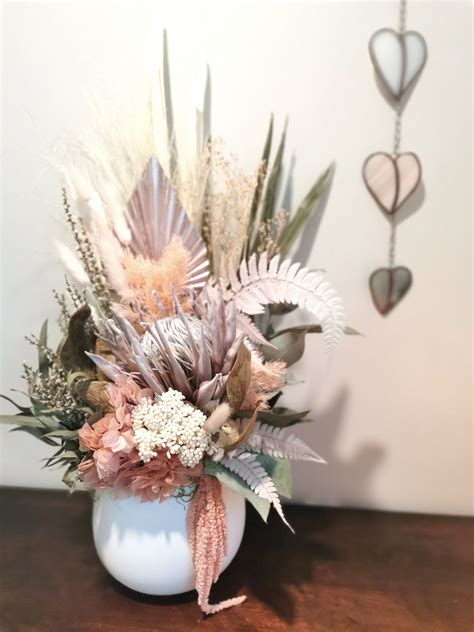Dried Flowers Vase Arrangement at Bradley Garner blog