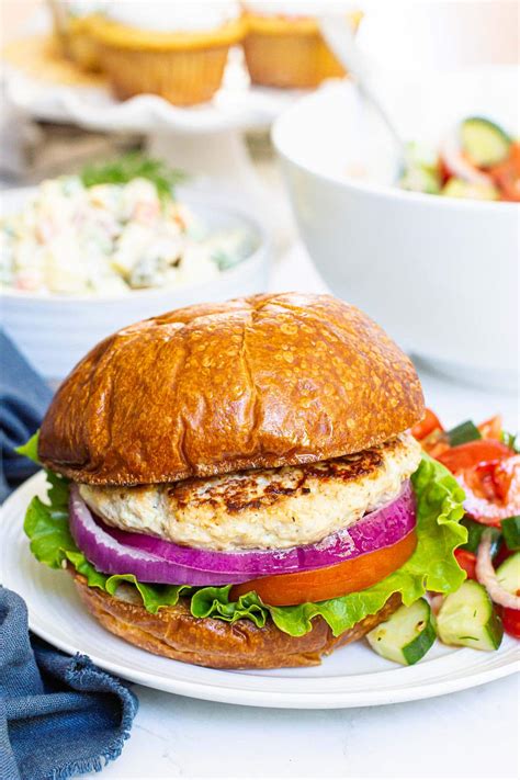 Ground Chicken Burgers - iFoodReal.com