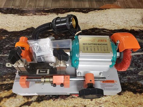 Code Key Cutting Machine 的图像结果