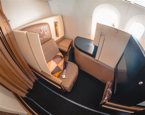 Etihad Airways Business Class 的图像结果