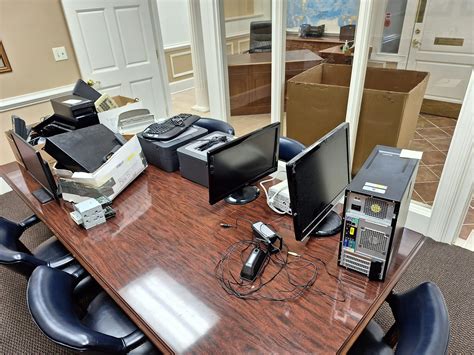 Best E-Cycle & Electronic Recycling Centers Near You 2025