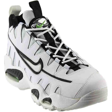 Buy Nike Air Max NM White at Amazon.in