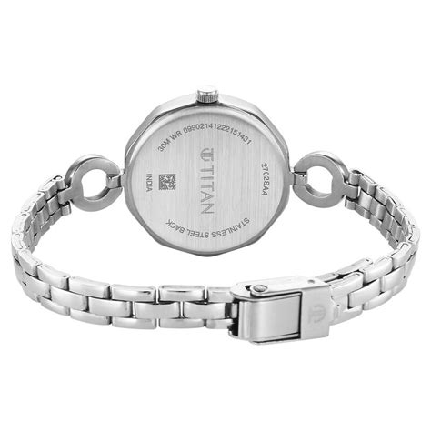 Buy Online Titan Karishma Silver Dial Watch for Women - ns2702sm01 | Titan