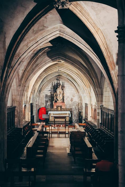 Church Library 的图像结果