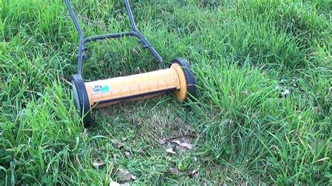 Tagliaerba manuale: potente ecologico silenzioso e come  