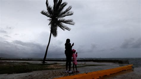 Live Jamaica cams show Hurricane Melissa impacts