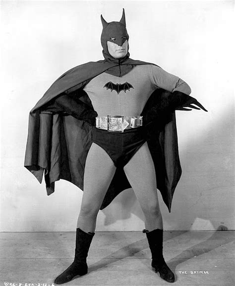 Interesting photos of Batman and Robin c.1943 | The Vintage News