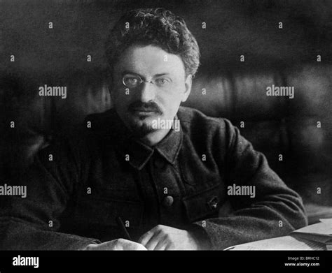 Early 1900s socialism hi-res stock photography and images - Alamy